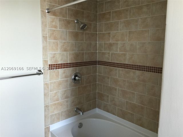 7350 SW 89th St 1611S, Miami, FL 33156