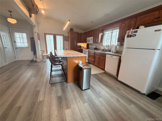 81 S Mesier Avenue, Wappingers Falls, NY 12590
