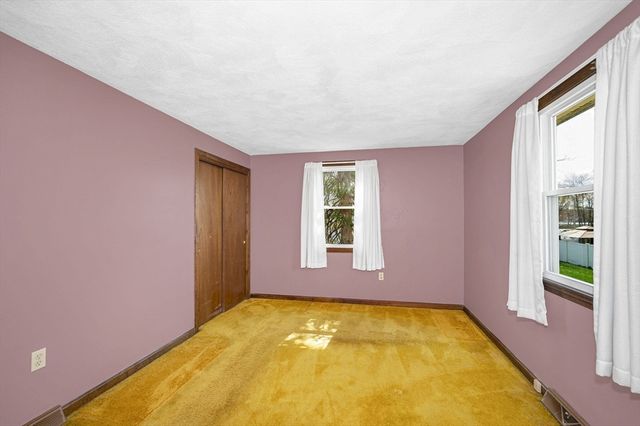 24 Williams Avenue, Wilmington, MA 01887