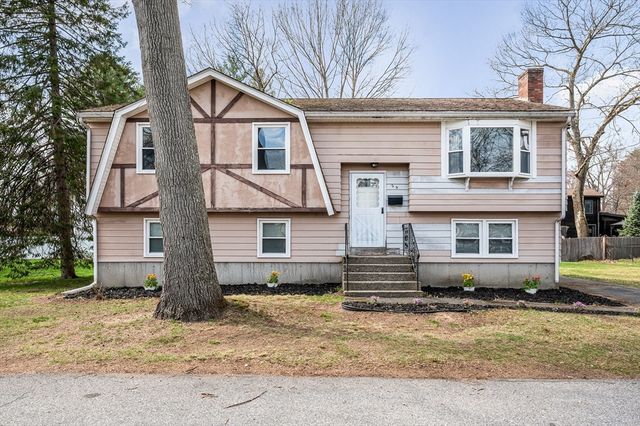24 Williams Avenue, Wilmington, MA 01887