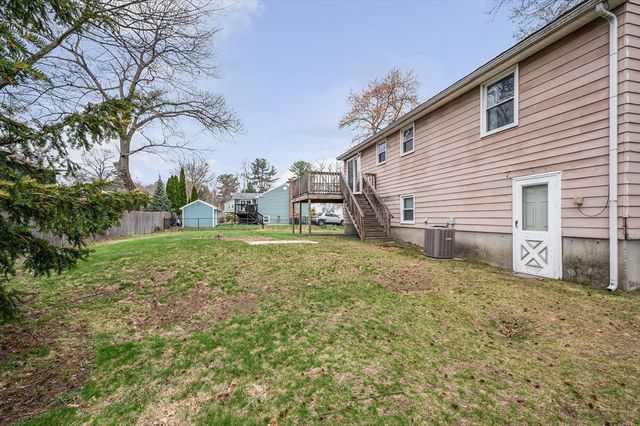 24 Williams Avenue, Wilmington, MA 01887