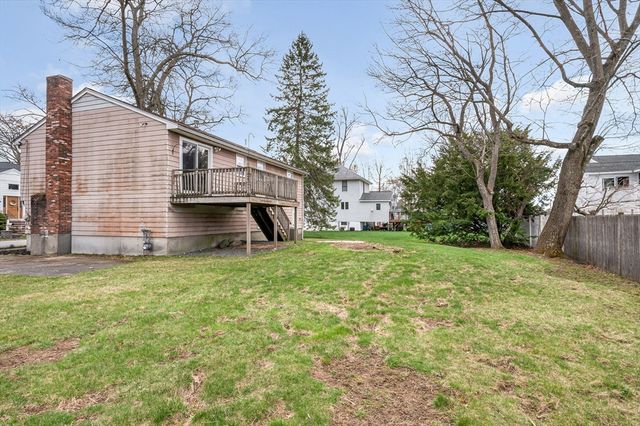 24 Williams Avenue, Wilmington, MA 01887