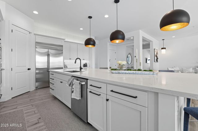 1837 E VILLA LINDA Drive, Phoenix, AZ 85024