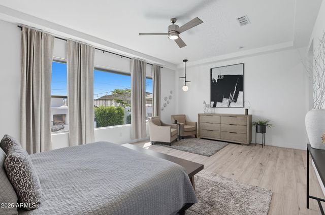 1837 E VILLA LINDA Drive, Phoenix, AZ 85024