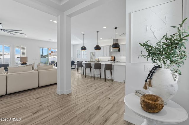 1837 E VILLA LINDA Drive, Phoenix, AZ 85024