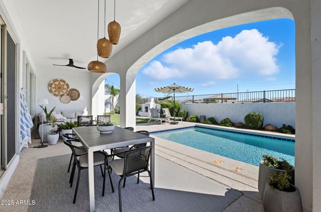 1837 E VILLA LINDA Drive, Phoenix, AZ 85024