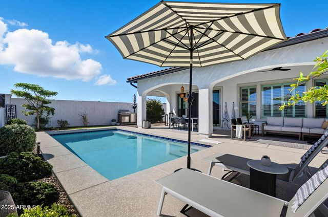 1837 E VILLA LINDA Drive, Phoenix, AZ 85024