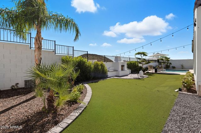 1837 E VILLA LINDA Drive, Phoenix, AZ 85024