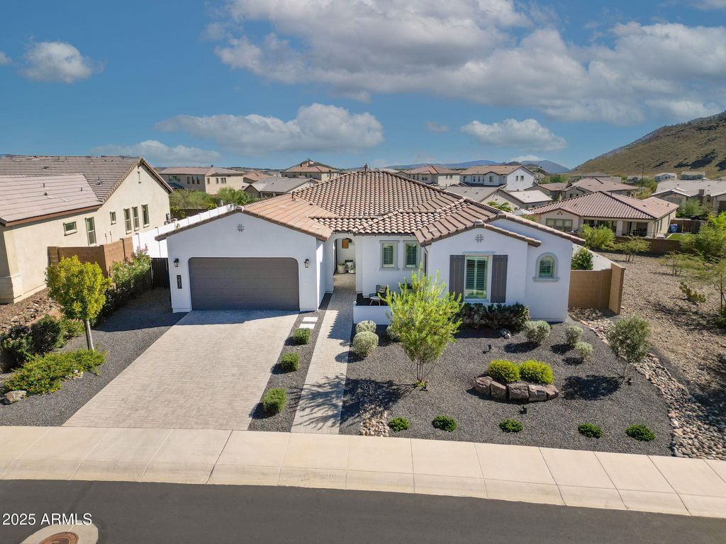 1837 E VILLA LINDA Drive, Phoenix, AZ 85024