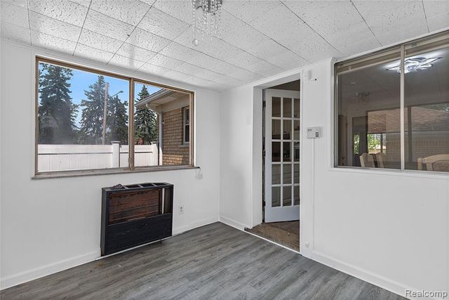 29150 Geraldine Court, Warren, MI 48093