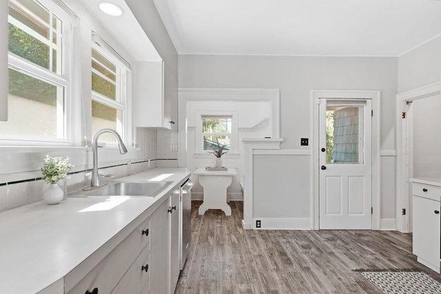11 E 27th Ave, Spokane, WA 99203