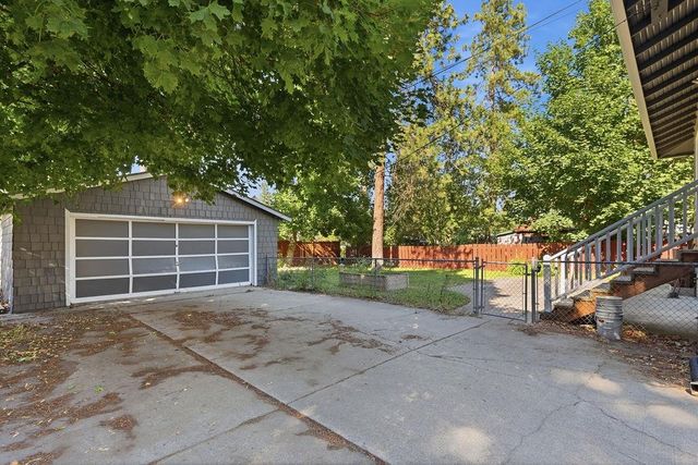 11 E 27th Ave, Spokane, WA 99203