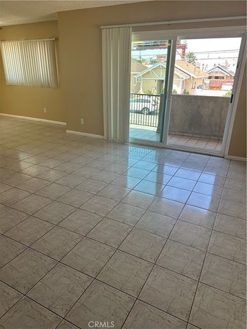 683 W 12th 2, San Pedro, CA 90731