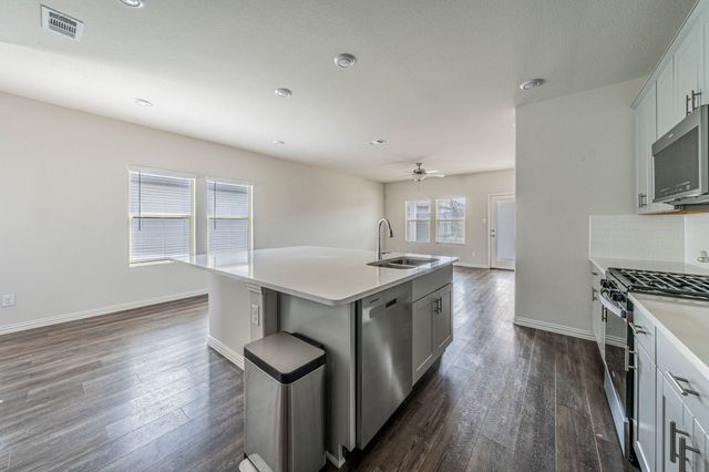 1621 Briar Hunt Drive, Forney, TX 75126