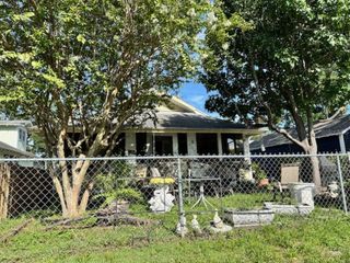 6022 N DEXTER AVENUE, Tampa, FL 33604