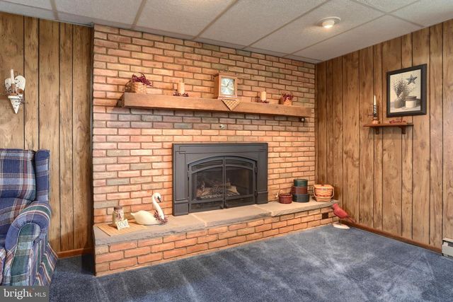 1508 ORANGE LN, Lebanon, PA 17046