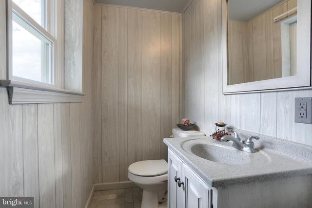 1508 ORANGE LN, Lebanon, PA 17046