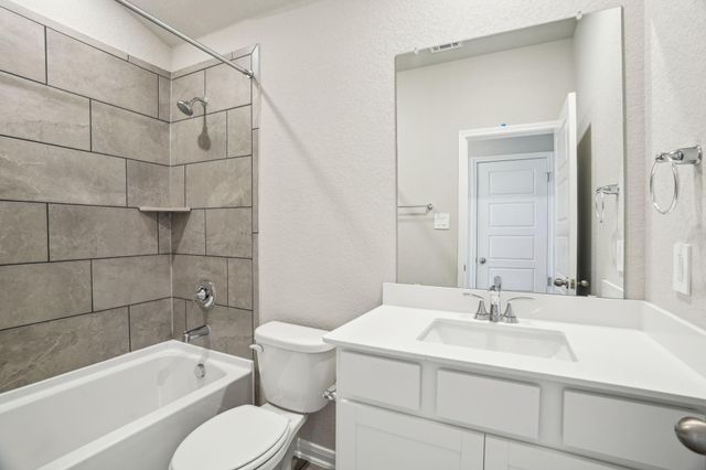 6017 Mockingbird Lodge Lane, Pearland, TX 77584