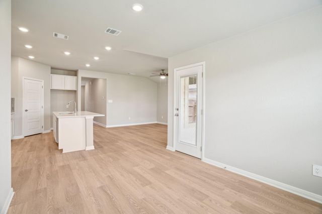 6017 Mockingbird Lodge Lane, Pearland, TX 77584