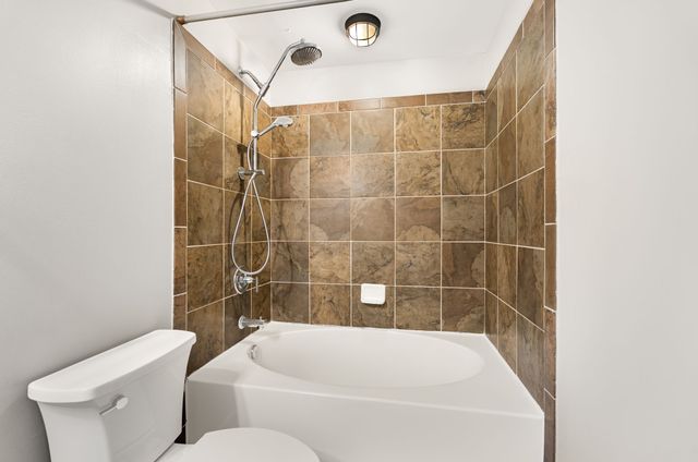 3000 Vanderbilt Pl Apt 122, Nashville, TN 37212