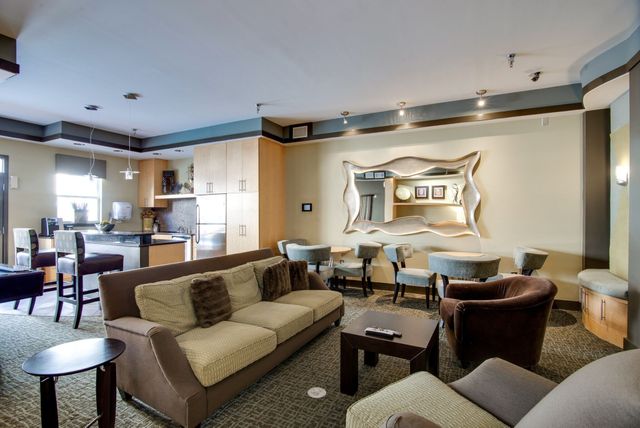 3000 Vanderbilt Pl Apt 122, Nashville, TN 37212