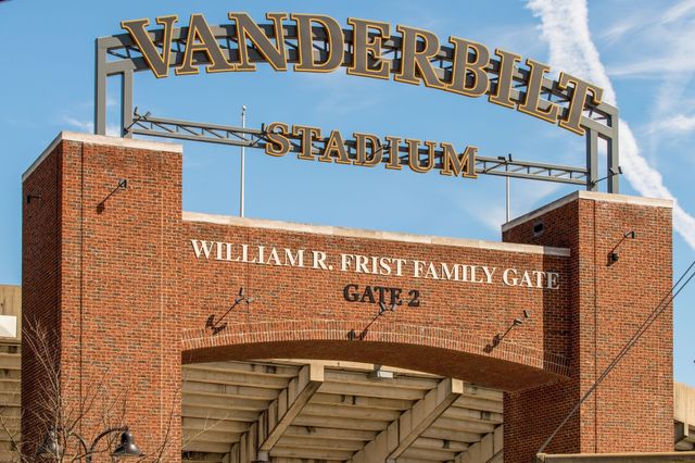 3000 Vanderbilt Pl Apt 122, Nashville, TN 37212