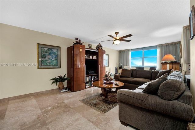 1400 S Ocean Dr 1004, Hollywood, FL 33019