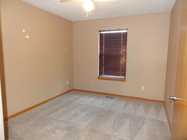 4602 E WILLOW POINT CT., Wichita, KS 67220