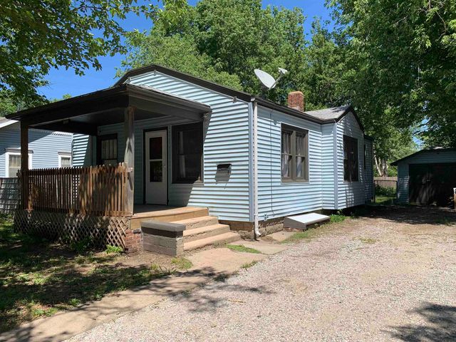 1906 S Washington Ave, Wichita, KS 67211