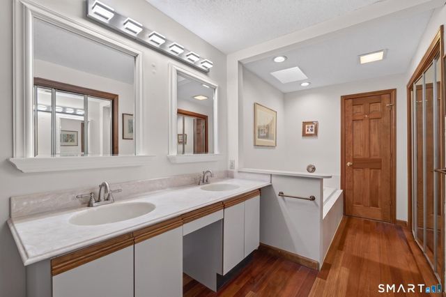 96 Ayers Point Road, Old Saybrook, CT 06475