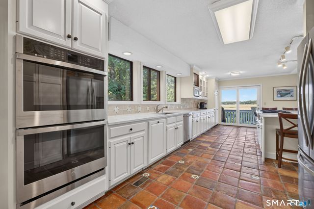 96 Ayers Point Road, Old Saybrook, CT 06475