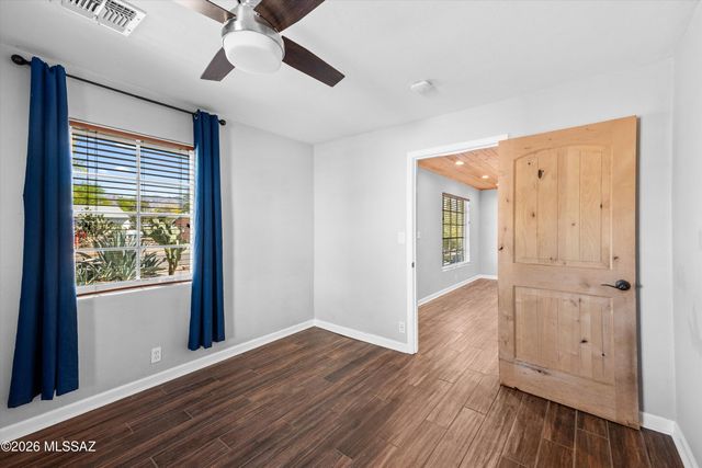 3008 E Seneca Street, Tucson, AZ 85716