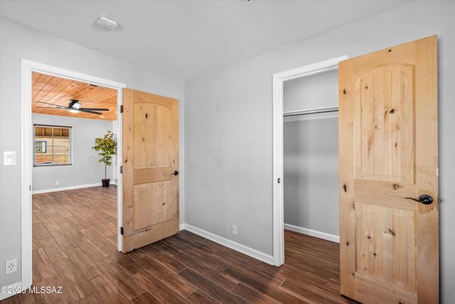 3008 E Seneca Street, Tucson, AZ 85716