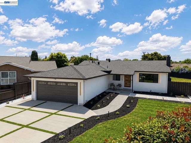 4683 De Silva St., Fremont, CA 94538