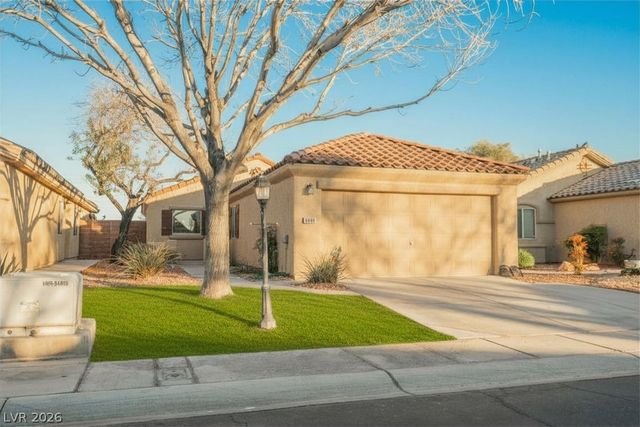 3490 Old Course Street, Las Vegas, NV 89122