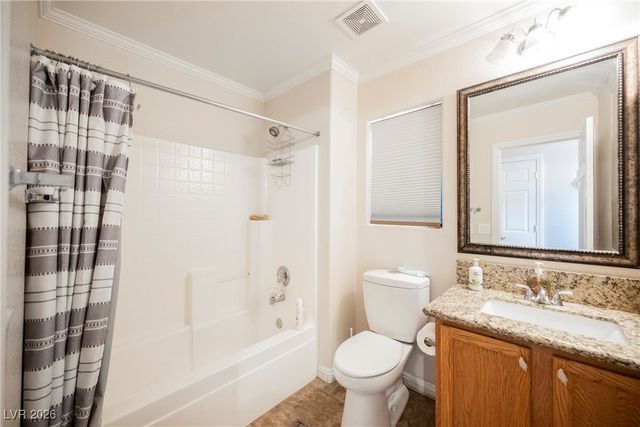 3490 Old Course Street, Las Vegas, NV 89122