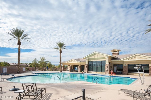 3490 Old Course Street, Las Vegas, NV 89122