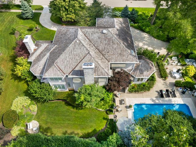 2257 Hidden Creek Court, Lisle, IL 60532