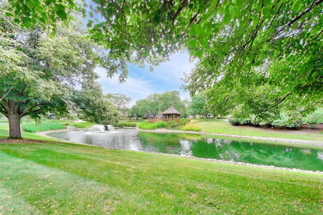 2257 Hidden Creek Court, Lisle, IL 60532