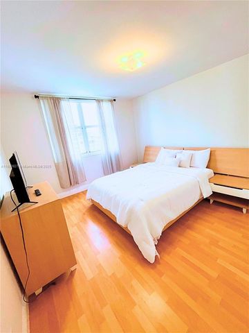 770 Claughton Island Dr 1405, Miami, FL 33131