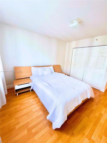 770 Claughton Island Dr 1405, Miami, FL 33131