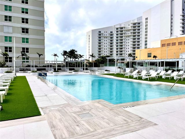 770 Claughton Island Dr 1405, Miami, FL 33131