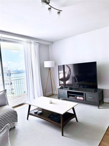 770 Claughton Island Dr 1405, Miami, FL 33131