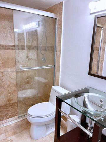 770 Claughton Island Dr 1405, Miami, FL 33131