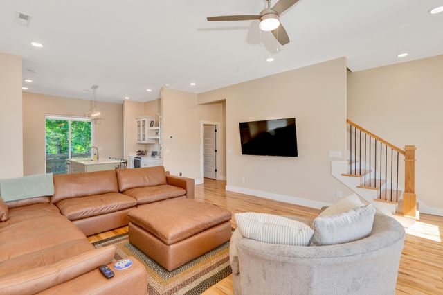 1641 Adams Street, Chattanooga, TN 37408