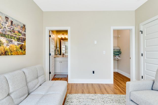 1641 Adams Street, Chattanooga, TN 37408