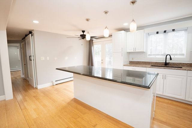 562 Tremont St, Taunton, MA 02780