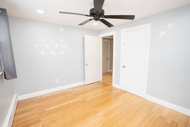 562 Tremont St, Taunton, MA 02780