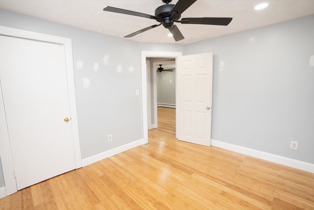 562 Tremont St, Taunton, MA 02780