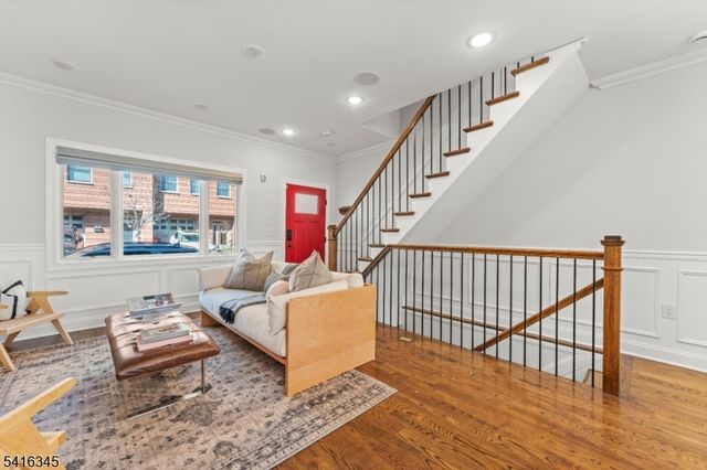 5 W 19Th St, Weehawken Twp., NJ 07086